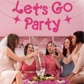 مجموعة أدوات المائدة لحفلات الأميرة الوردية من Let's Go Party Decorations تتضمن لافتة حفل Let's Go Party ومفارش طاولة الأميرة الوردية وأطباق ومناديل الأميرة الوردية لـ 24 ضيفًا وديكورات حفل الأميرة الوردية