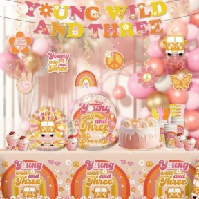 مجموعة أدوات مائدة مكونة من 138 قطعة من Young Wild and Three Party Decorations، مناديل مائدة بثلاث أطباق من Young Wild and Three Party Decorations لافتة لفتاة Young Wild and Three Party Decorations